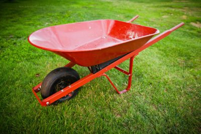 Learn About Seasonal Maintenance For Wheelbarrows